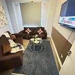 Three Bedroom Beautiful Apartment